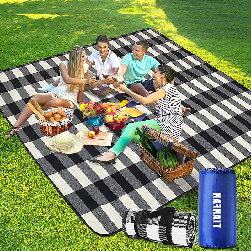 TIANFAN Picnic Blanket, Outdoor Picnic Blankets Waterproof Foldable 80×80 inch Large Sandproof Beach Blanket Mat for Travel,Camping,Family Hiking (Black& White)