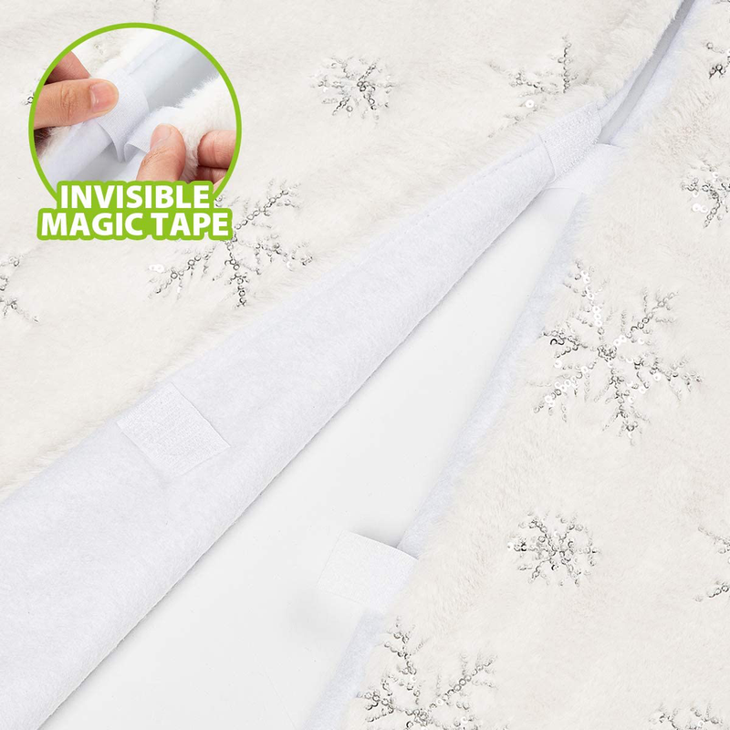 GIGALUMI 48 Inches Christmas Tree Skirt, White and Silver Christmas Tree Mat, Snowy White Faux Fur Tree Skirt for Xmas Holiday Home Party Decorations Ornaments (White/Silver)
