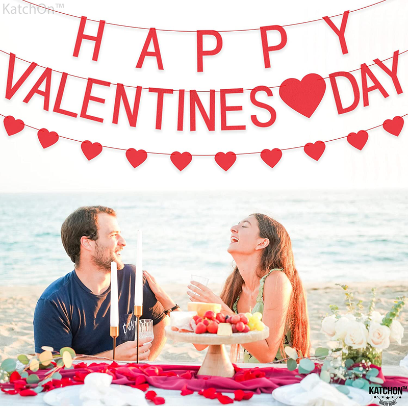 Happy Valentines Day Banner with Heart Garland - Felt Strings | Red Valentines Day Fireplace Decor | Happy Valentines Day Sign for Romantic Heart Decorations | Hanging Garland Valentines Decoration