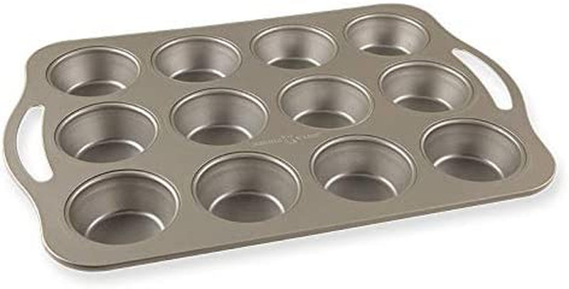Nordic Ware Treat Nonstick 9X9 Square Baking Pan